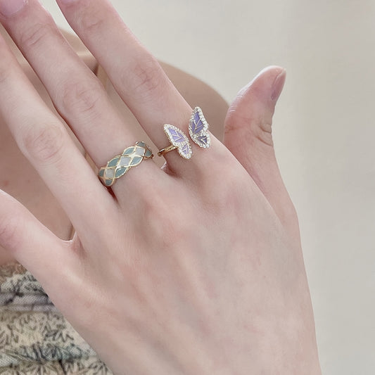 Female Design High-grade Unique Pearl Bow Rings