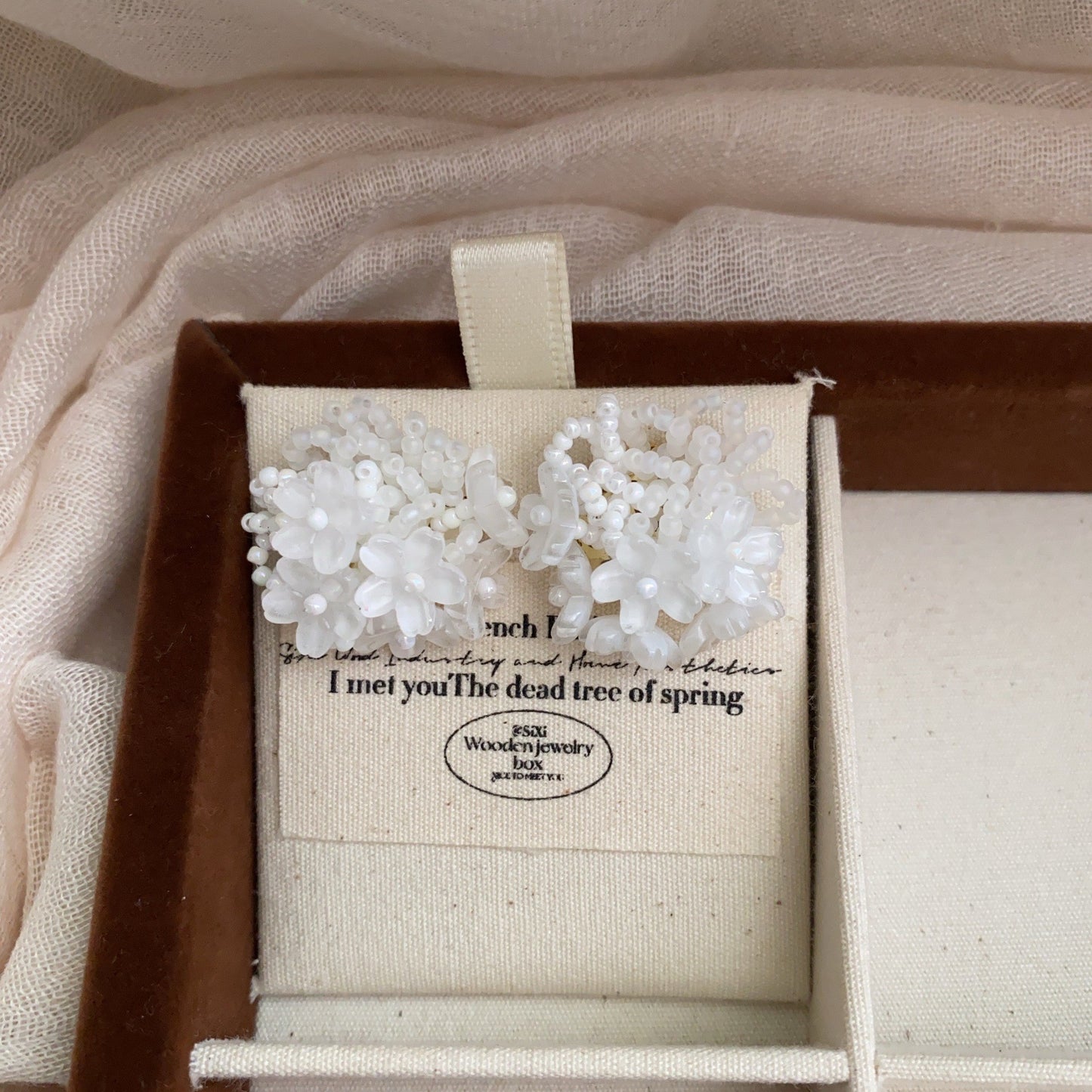Flower Simple Elegance Retro Elegant Natural Soft Earrings