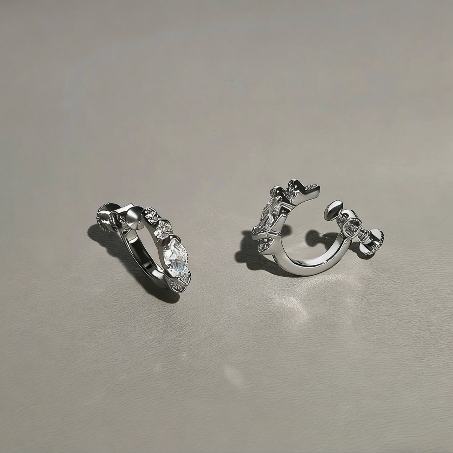 Women's & Men's Eye Trendy Hip Hop Zircon Design Ancient Ear Clip