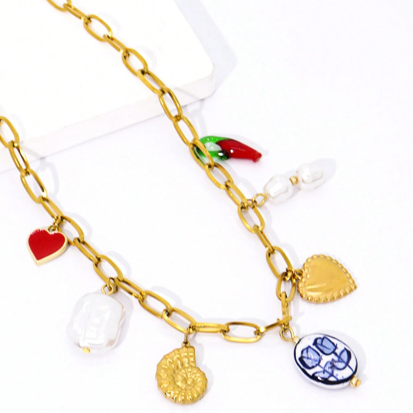 Women's Conch Ocean Style Heart-shaped Free Clavicle Necklaces