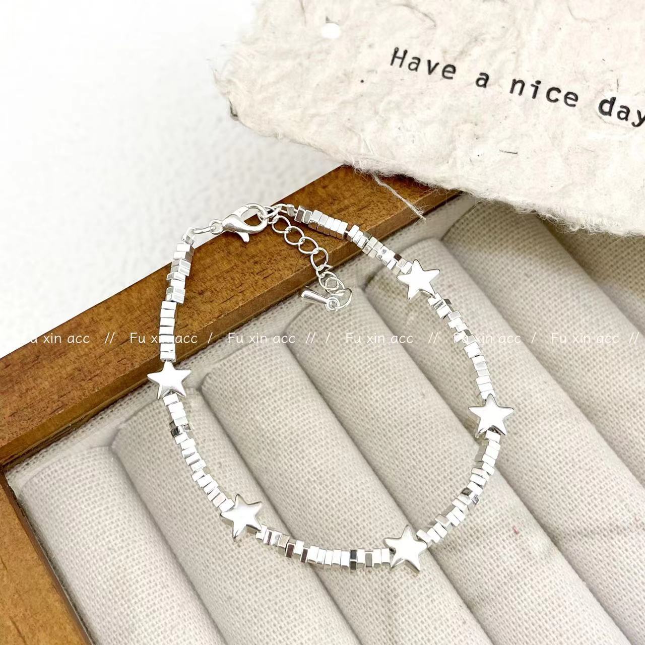 Star Female Light Luxury Minority White Pearl Bracelets