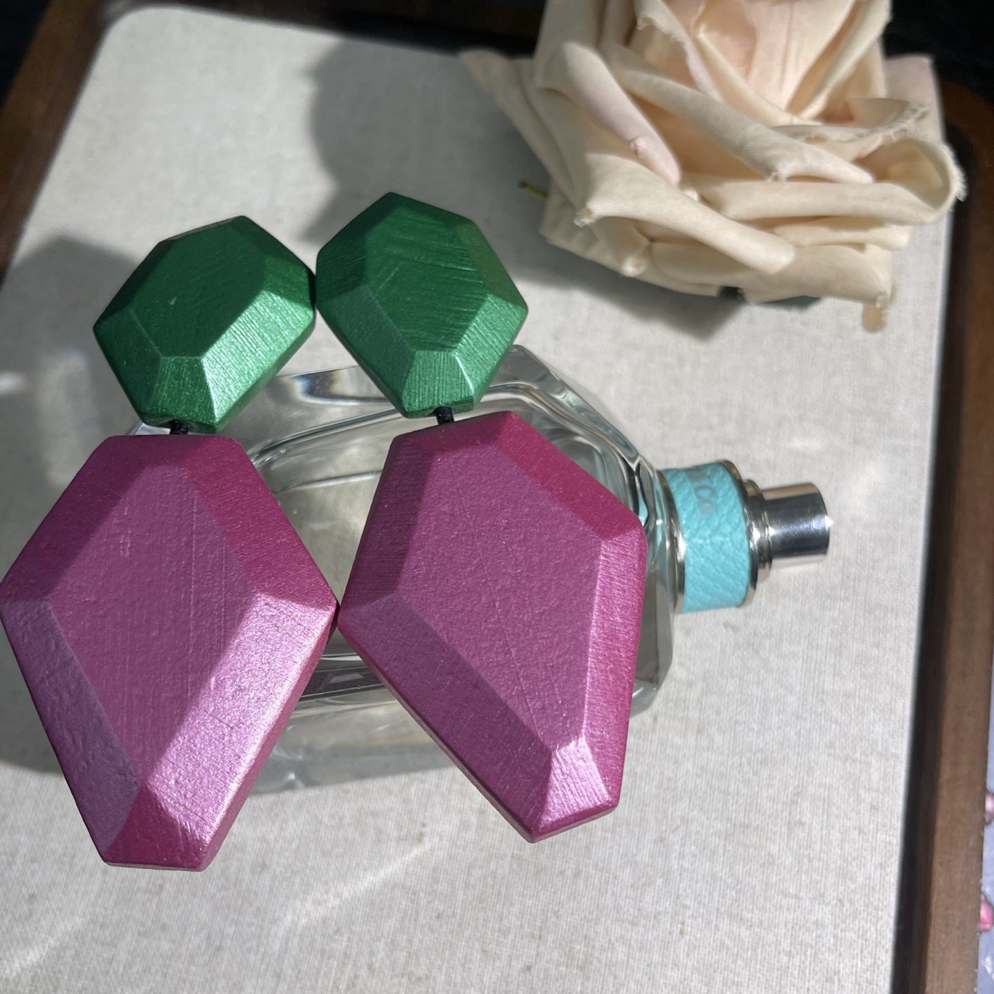 Mi Ebony Colorful Exquisite Ear Clip Niche Personality Earrings
