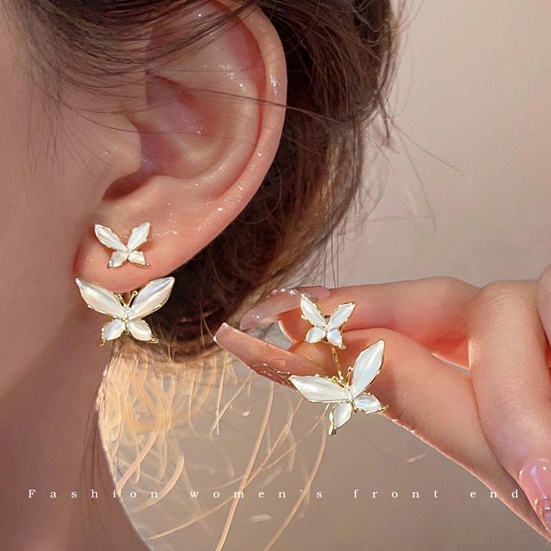 Women's Sier Needle Light Luxury Minority Pearl For Graceful Stud Earrings