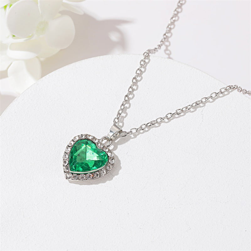 Ornament Titanic Crystal Gem Love Temperament Necklaces