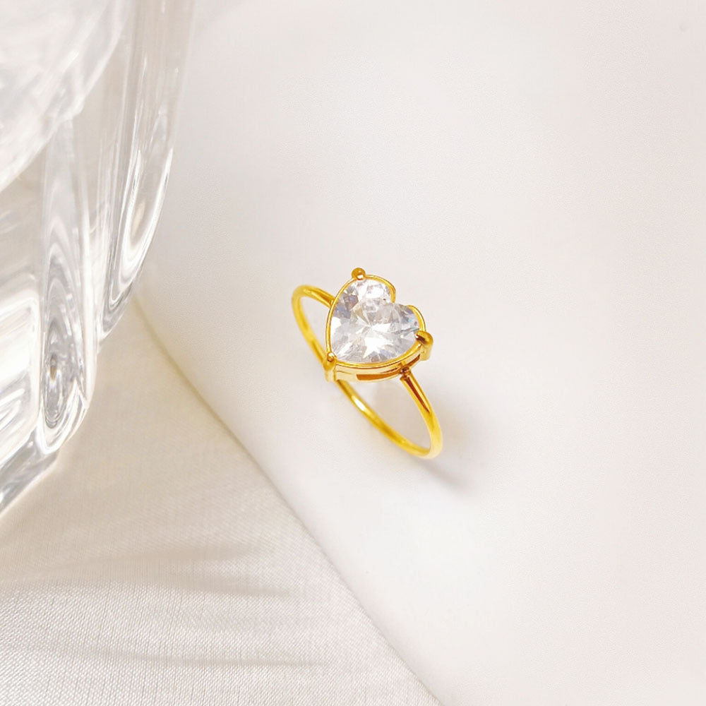 Women's Luxury Fashion Personality Love Heart-shaped Vacuum Rings