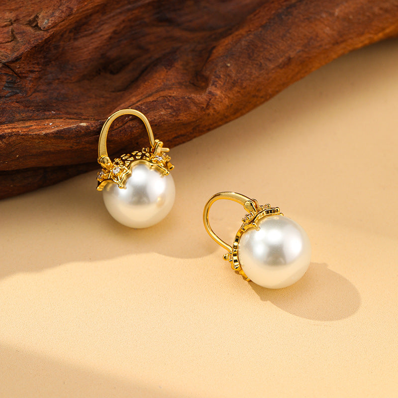 Women's Flower Basket Pearl Ear Clip High Sense Special Interest Light Earrings