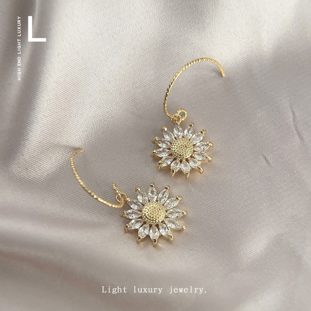 Micro Inlaid Zircon Sunflower Elegant Plated Simple Earrings