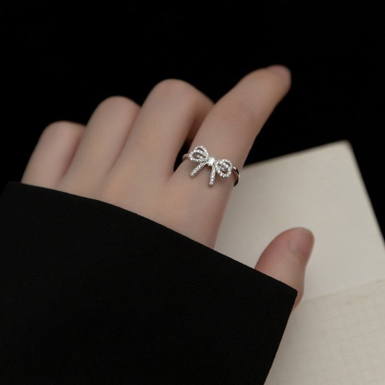 Light Luxury Bow Female Niche Design Cold Rings