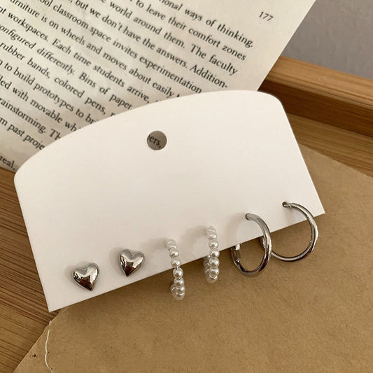 Design High-grade Heart Pearl Simple Mild Luxury Retro Temperament Earrings