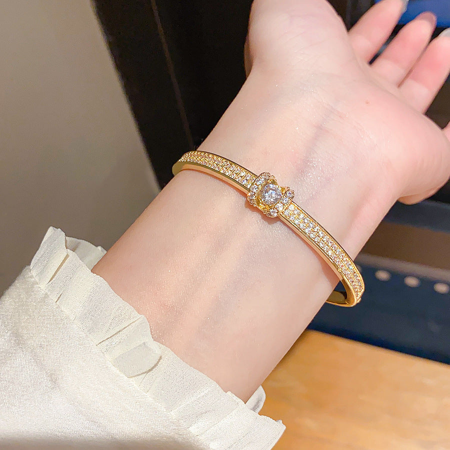Women's Geometric Light Luxury High-grade Fashionable Temperamental Bracelets