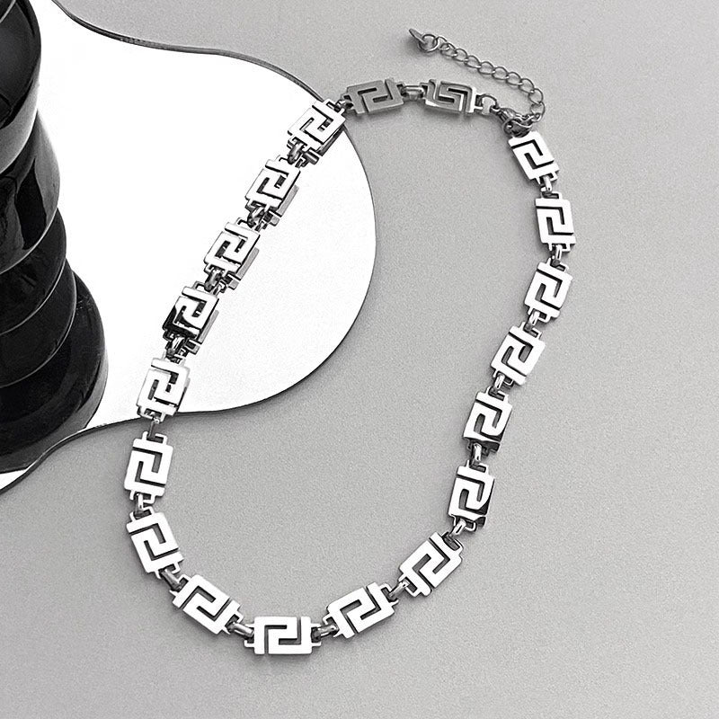 Men's No Fading Hip Hop Design Simple Minority Necklaces