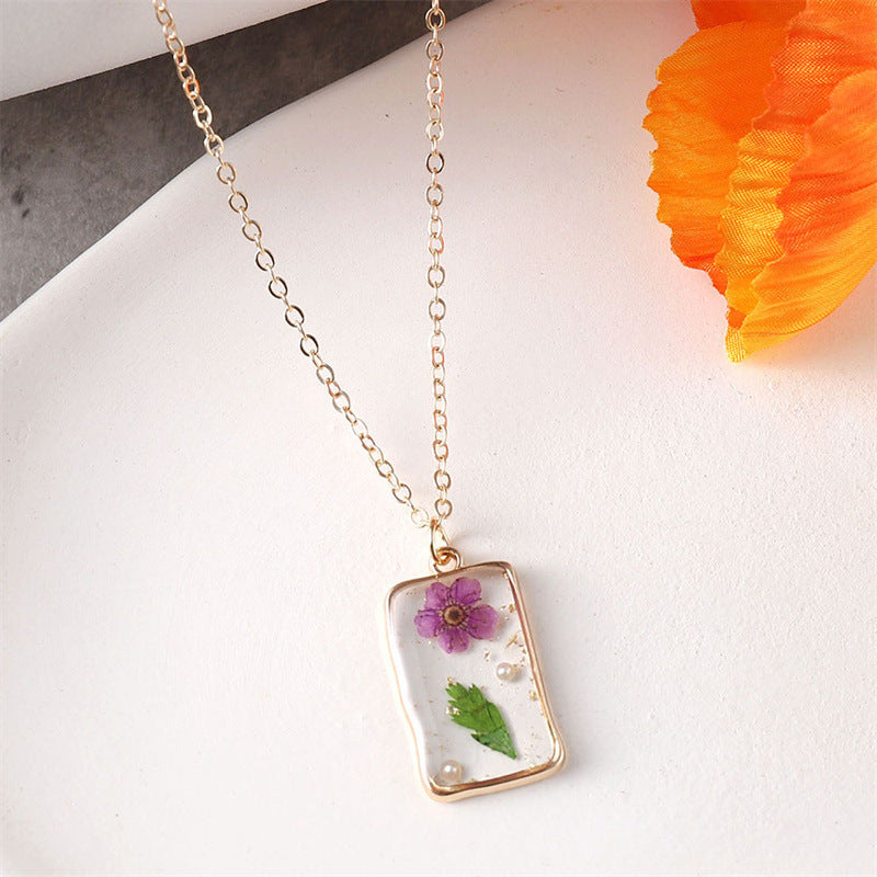 Retro Resin Dried Flower Mori Style Necklaces