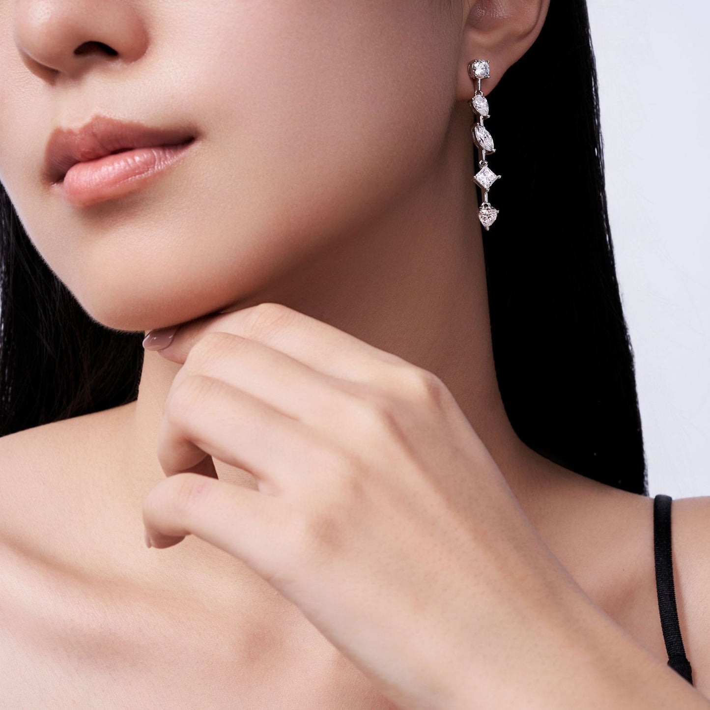 Women's Sterling Sier Moissanite Fashionable Simple Design Earrings