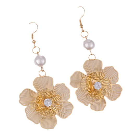 Women's Color Petal Metal Fashion Vacation Style Personalized Earrings